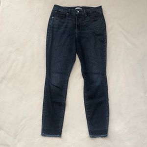 Good American Good Waist Jeans